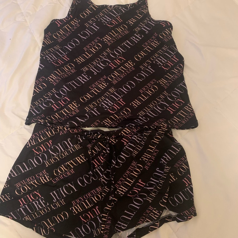 Juicy couture sleep set